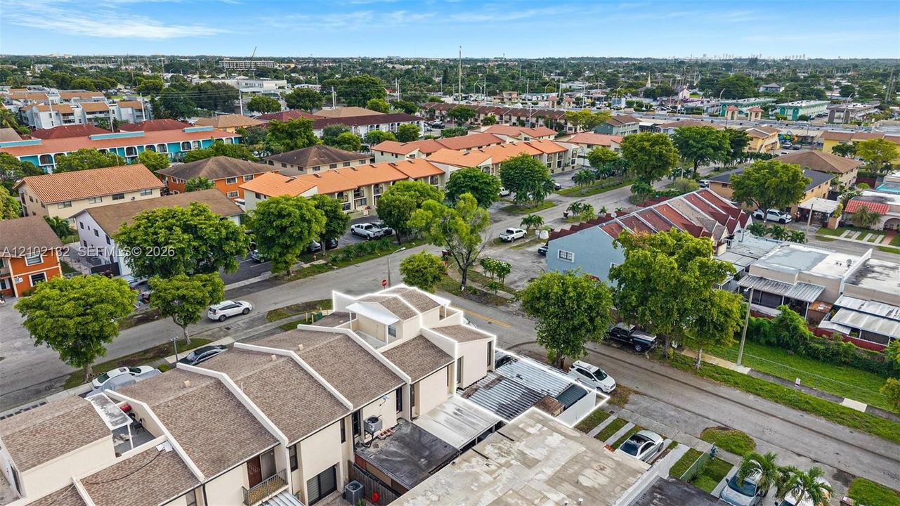 На продажу: $399,000 (3 спален, 2 ванн, 1410 Квадратных фут)