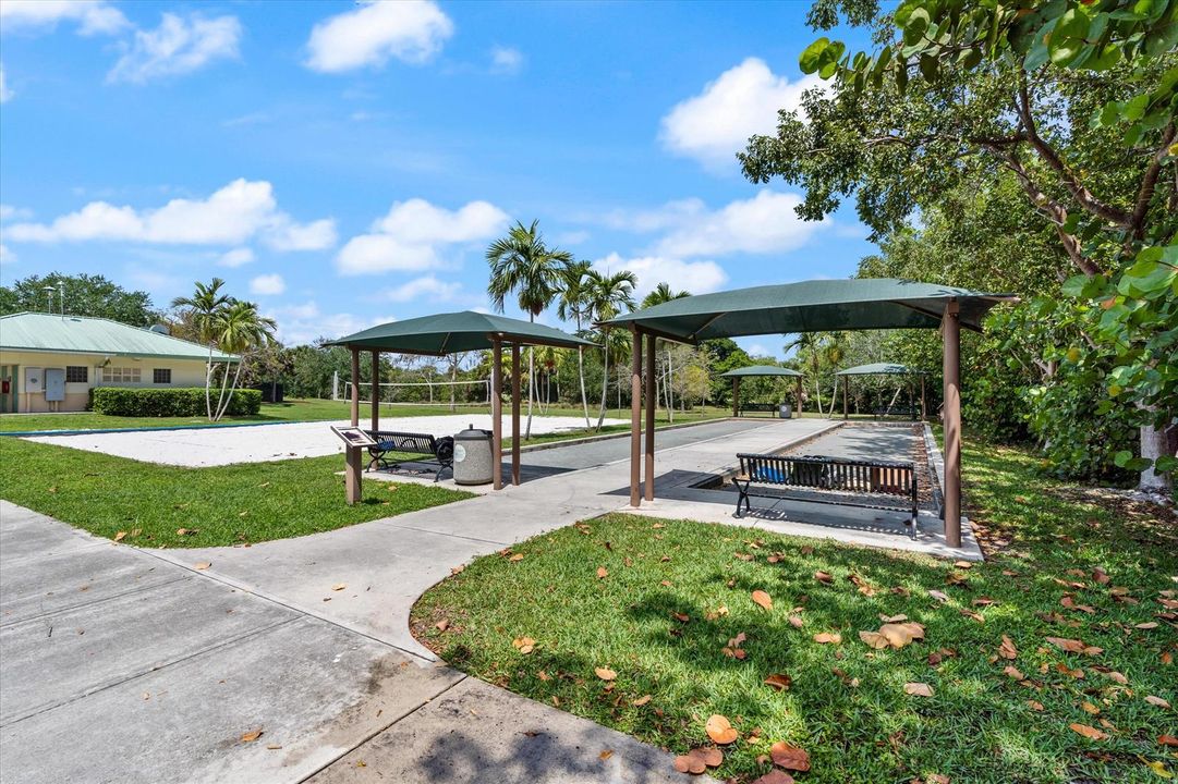 38-Oaks Clubhouse-509
