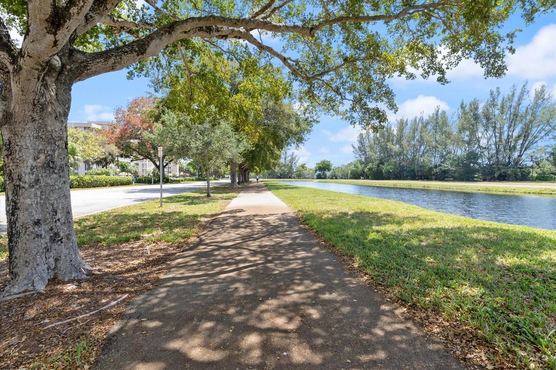 42-Oaks Clubhouse-513