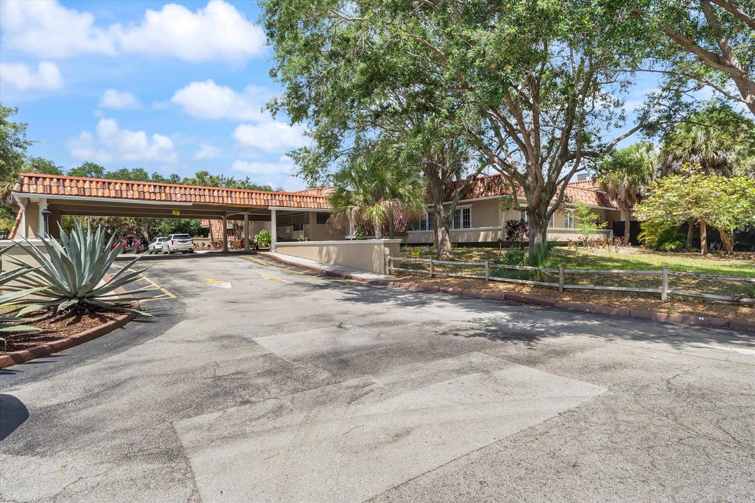 31-Oaks Clubhouse-502