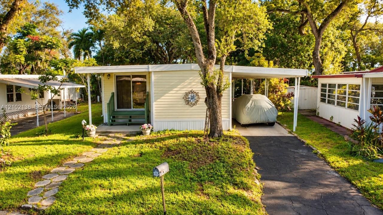 For Sale: $180,000 (2 beds, 2 baths, 0 Square Feet)