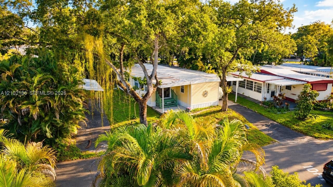 For Sale: $180,000 (2 beds, 2 baths, 0 Square Feet)