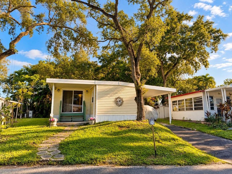 For Sale: $180,000 (2 beds, 2 baths, 0 Square Feet)