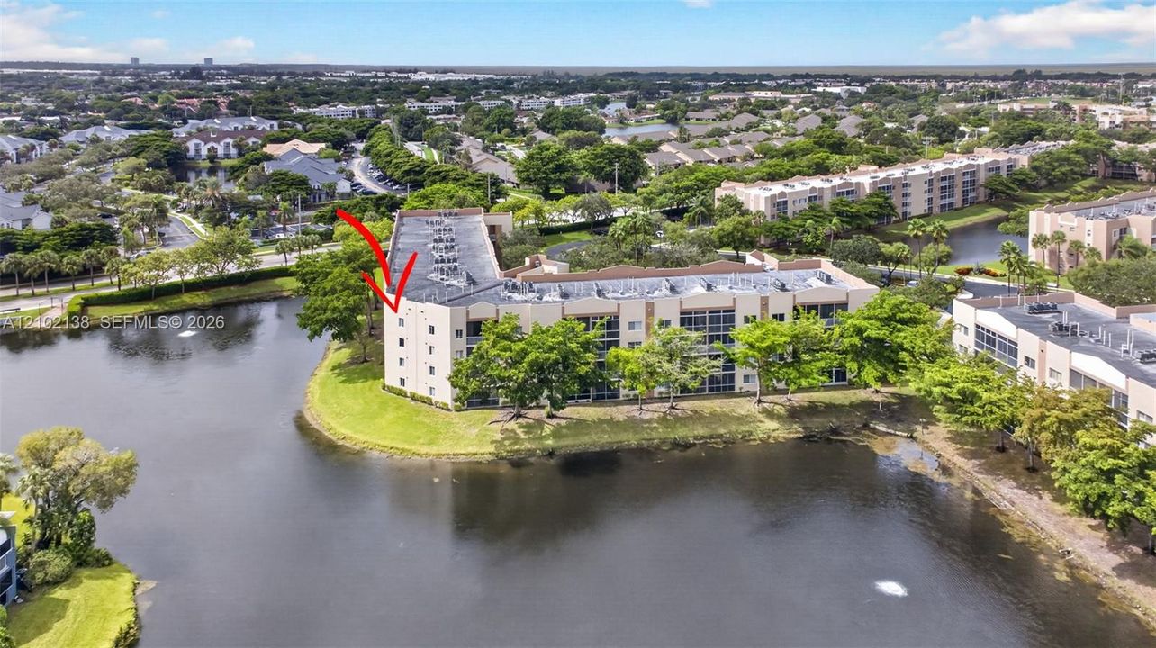 For Sale: $209,900 (2 beds, 2 baths, 1469 Square Feet)