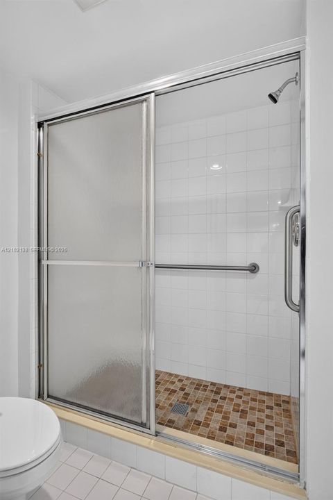 For Sale: $209,900 (2 beds, 2 baths, 1469 Square Feet)