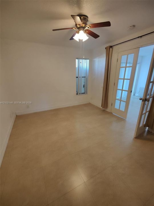 En Venta: $225,000 (2 camas, 2 baños, 770 Pies cuadrados)