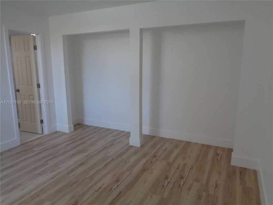 На продажу: $278,000 (2 спален, 2 ванн, 1086 Квадратных фут)