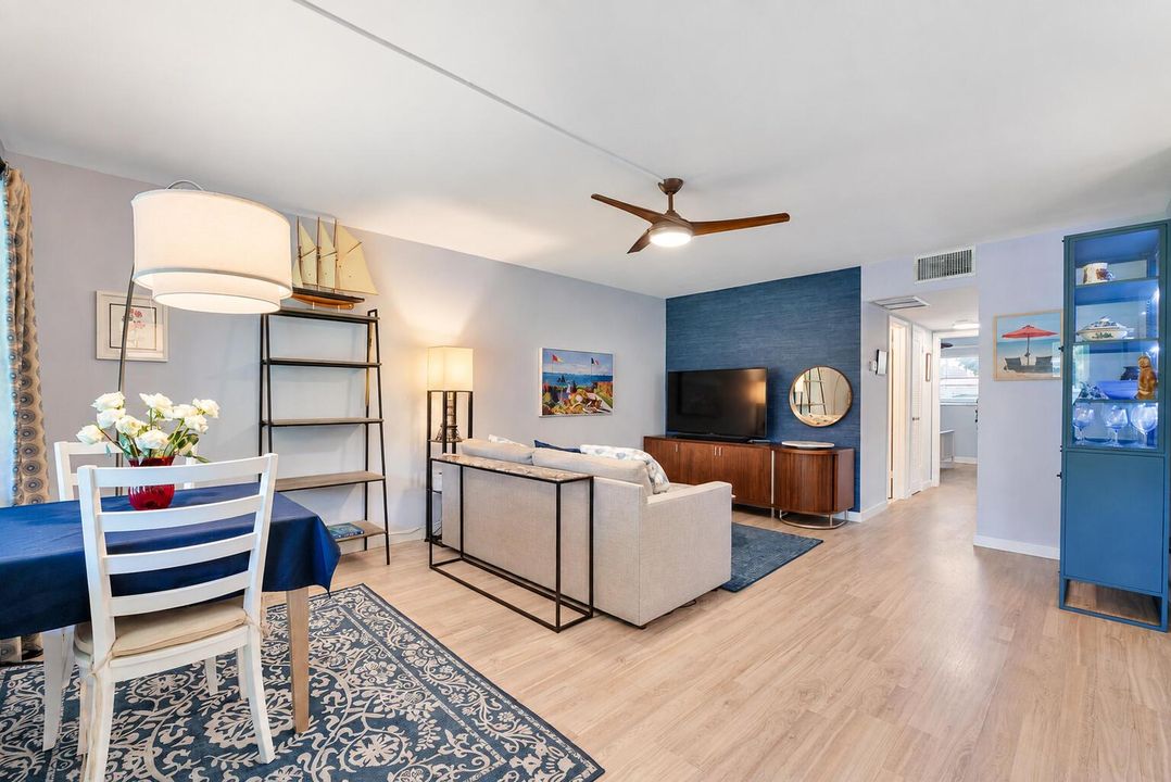 804 Se 7th St u804_008
