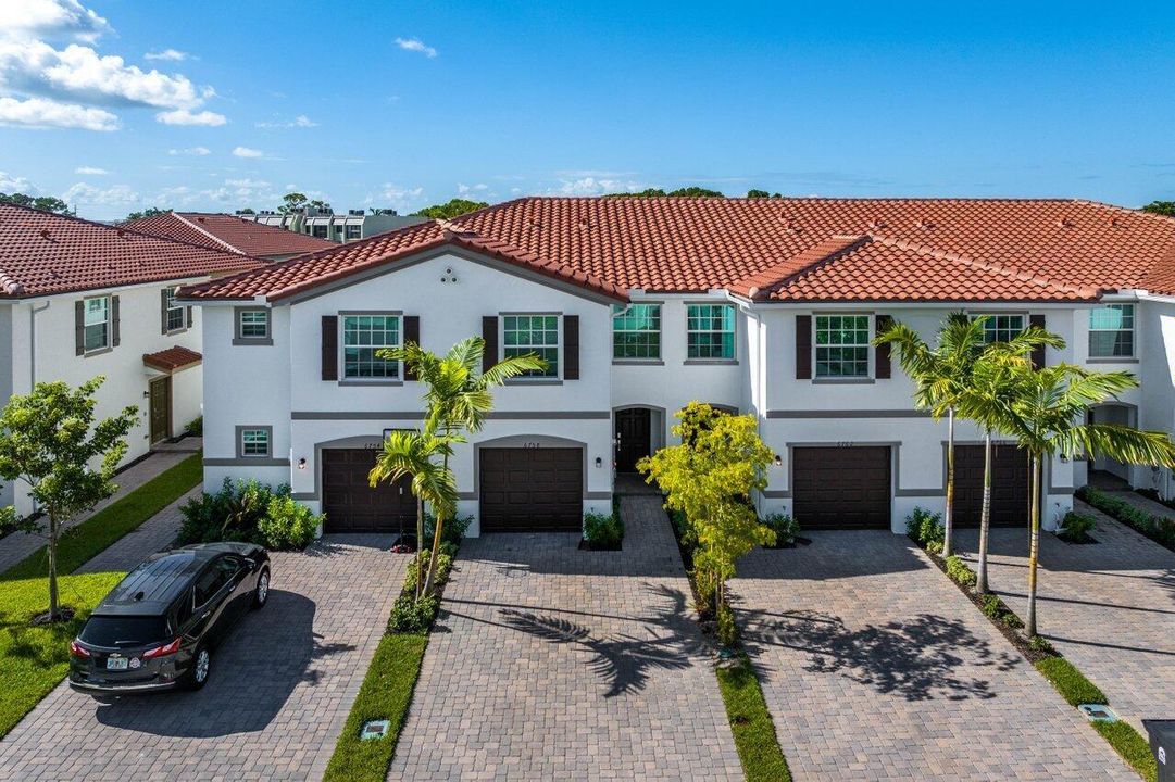 027-6758BroadwaterLane-LakeWorth-FL-3346