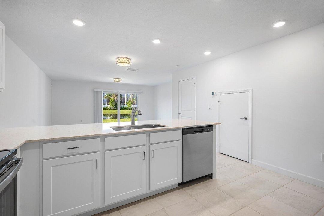 007-6758BroadwaterLane-LakeWorth-FL-3346