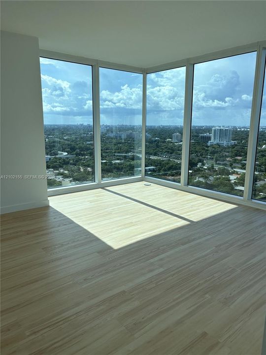 For Sale: $875,000 (2 beds, 2 baths, 1367 Square Feet)
