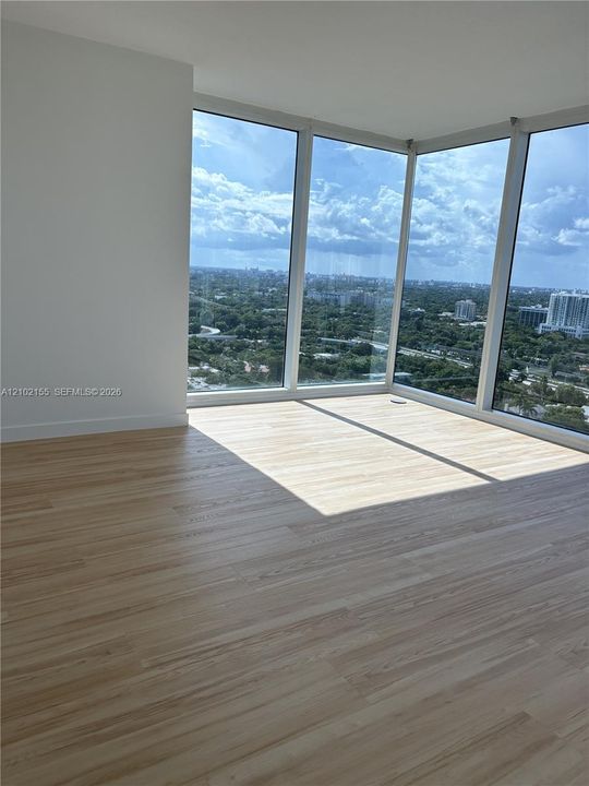 For Sale: $875,000 (2 beds, 2 baths, 1367 Square Feet)