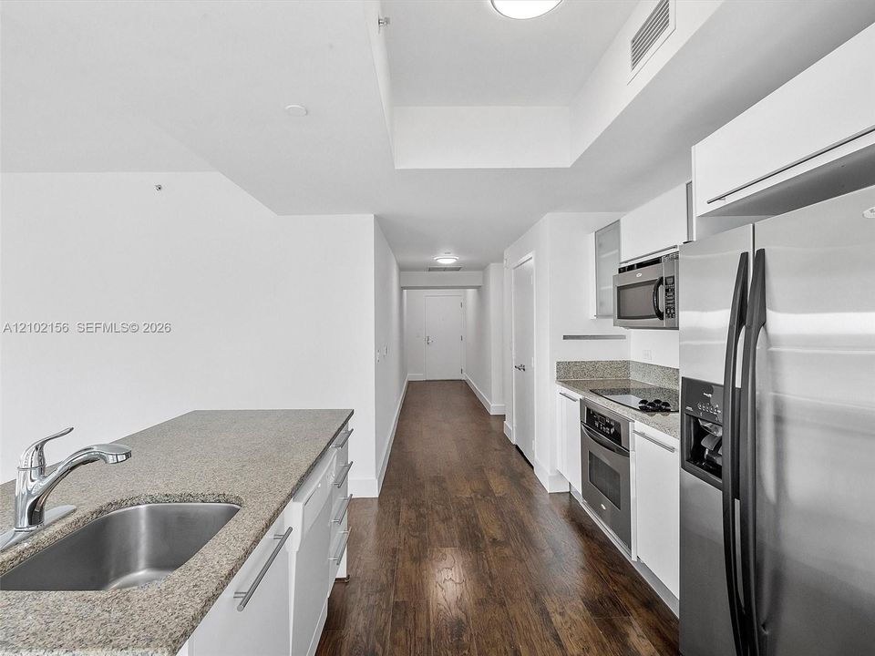 En Venta: $669,000 (2 camas, 2 baños, 1327 Pies cuadrados)