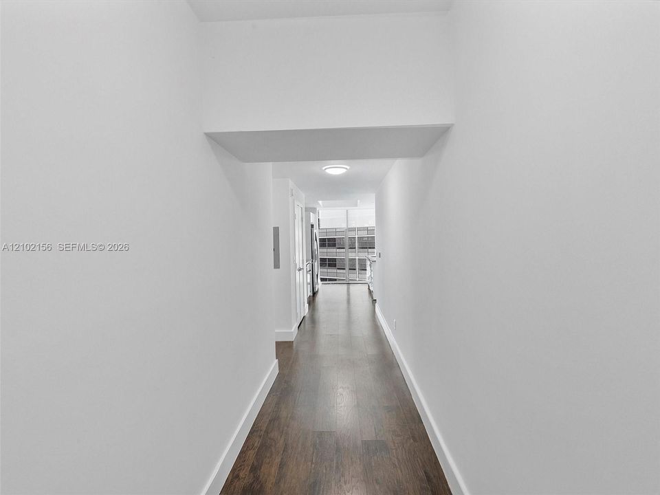 En Venta: $669,000 (2 camas, 2 baños, 1327 Pies cuadrados)