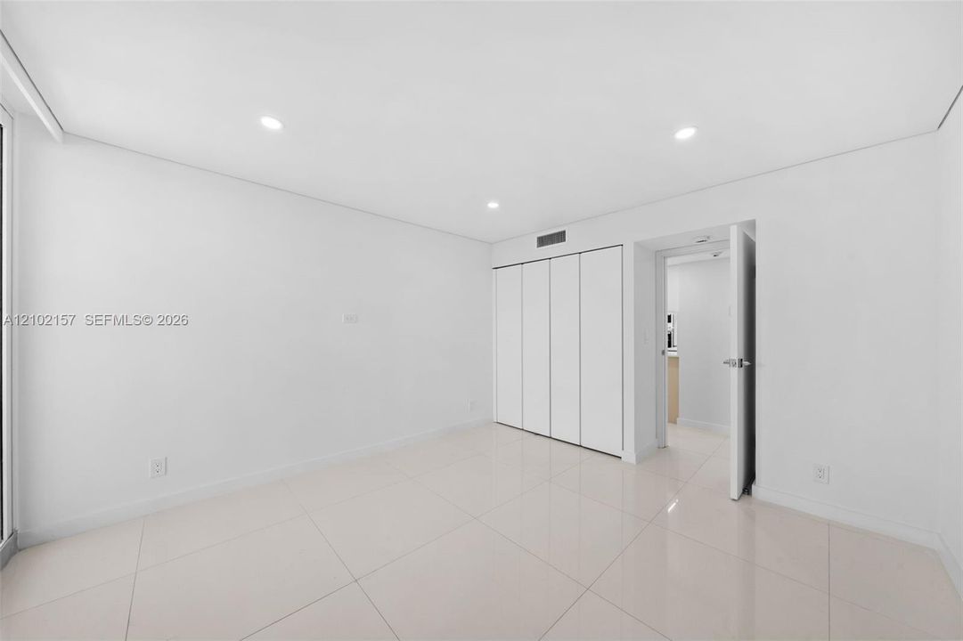 En Renta: $4,700 (2 camas, 2 baños, 1357 Pies cuadrados)