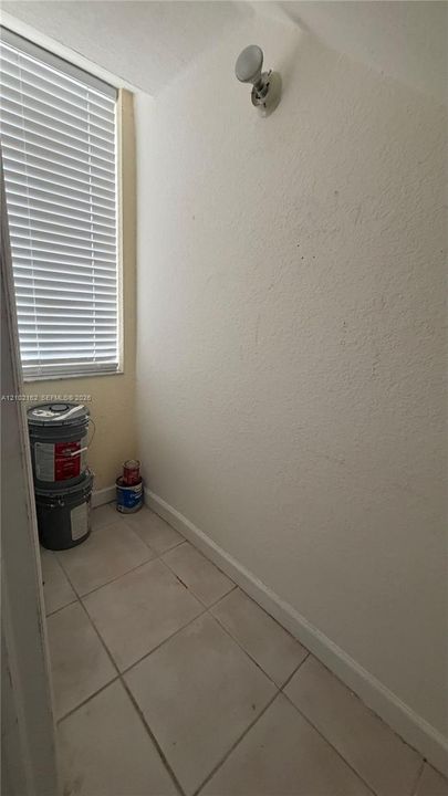 For Rent: $3,200 (4 beds, 3 baths, 1500 Square Feet)