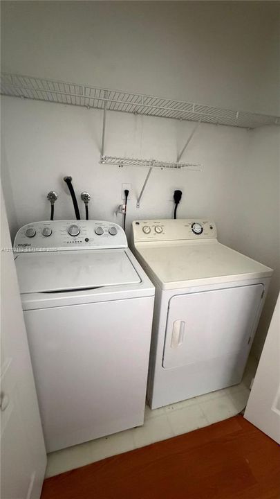 For Rent: $3,200 (4 beds, 3 baths, 1500 Square Feet)