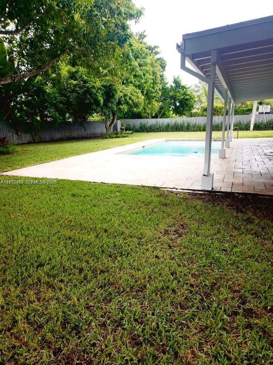 En Renta: $7,900 (3 camas, 3 baños, 1706 Pies cuadrados)