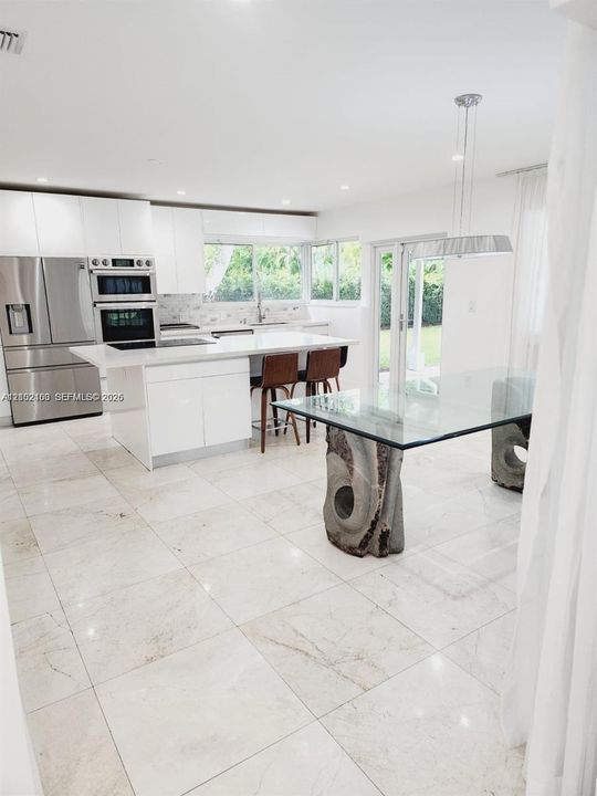 En Renta: $7,900 (3 camas, 3 baños, 1706 Pies cuadrados)