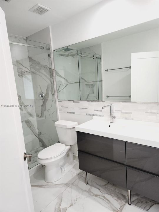 En Renta: $7,900 (3 camas, 3 baños, 1706 Pies cuadrados)