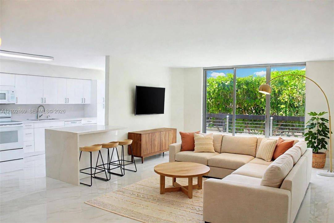 For Sale: $560,000 (2 beds, 2 baths, 1365 Square Feet)