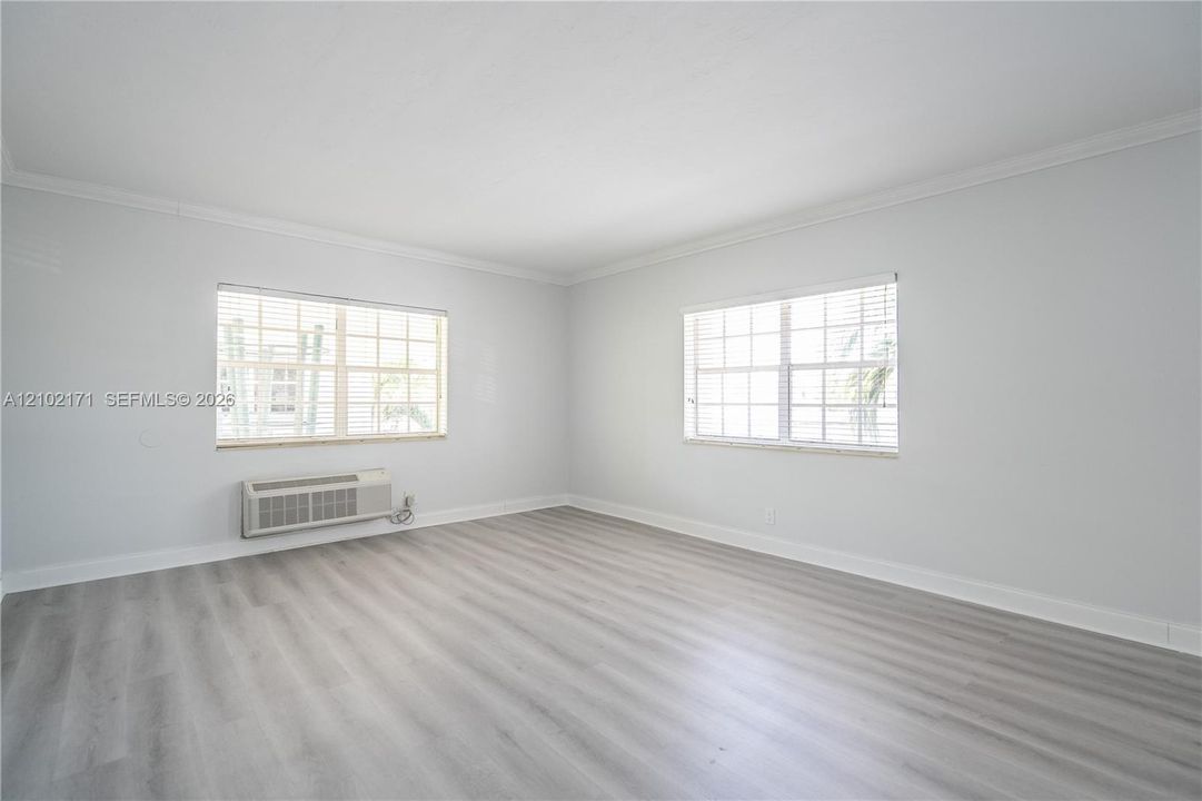 В аренду: $2,700 (2 спален, 2 ванн, 1100 Квадратных фут)