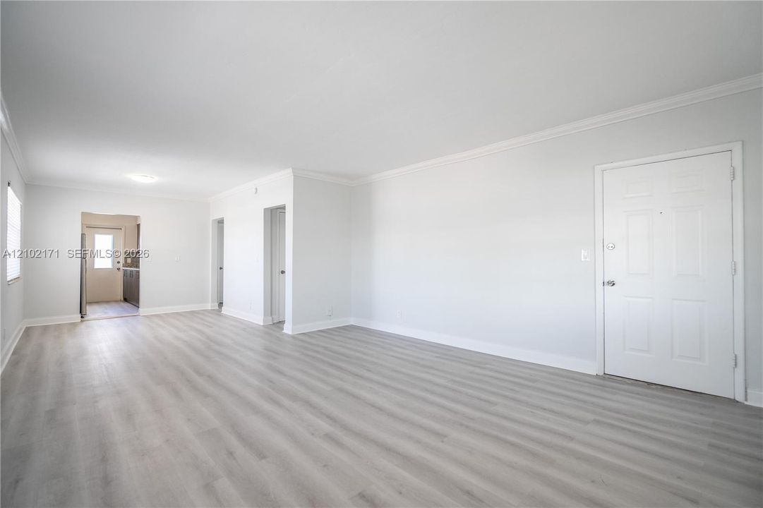 В аренду: $2,700 (2 спален, 2 ванн, 1100 Квадратных фут)