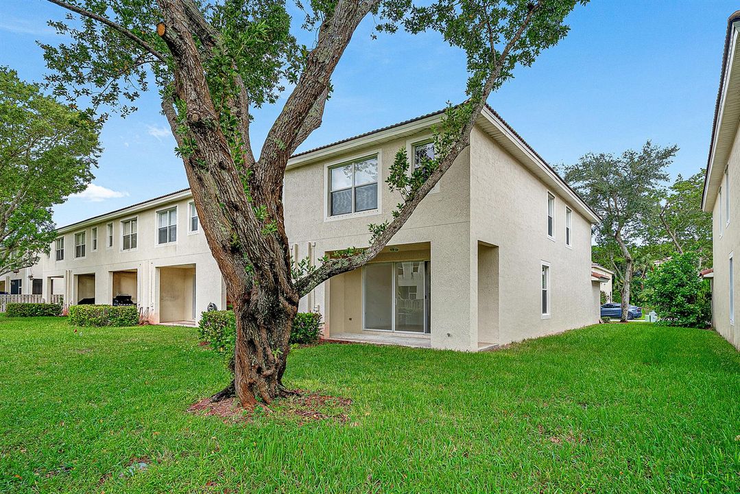 033-9688PortaLeonaLane-BoyntonBeach-FL-3