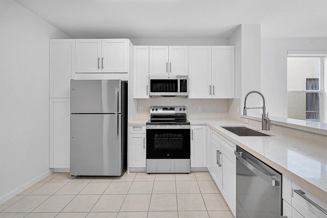 006-9688PortaLeonaLane-BoyntonBeach-FL-3