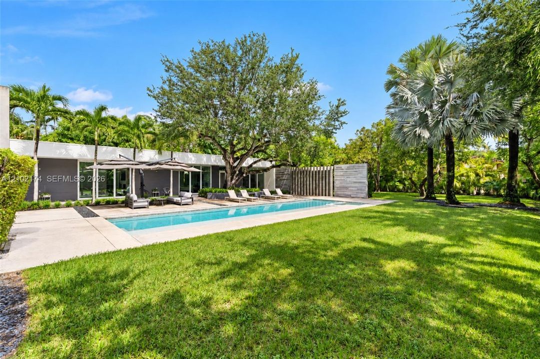 На продажу: $6,799,000 (6 спален, 6 ванн, 6288 Квадратных фут)