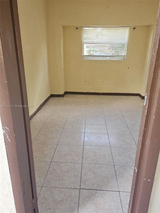 For Sale: $599,000 (6 beds, 4 baths, 2782 Square Feet)