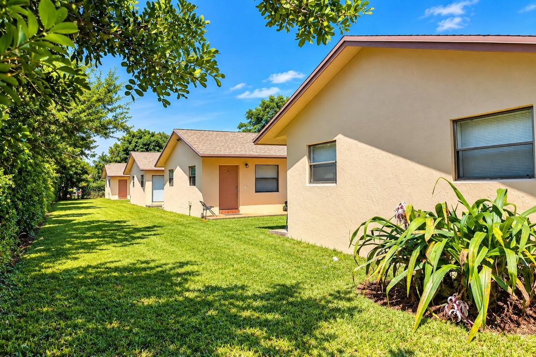 Sunny Suburban Courtyard Row