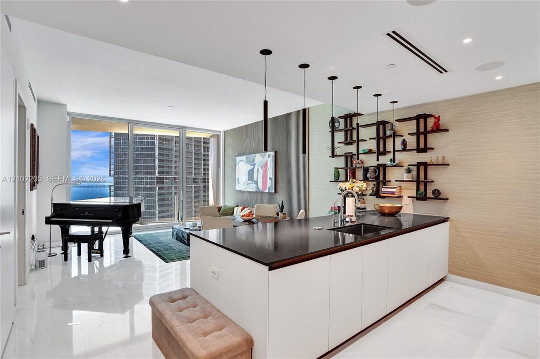 En Venta: $1,775,000 (1 camas, 1 baños, 908 Pies cuadrados)