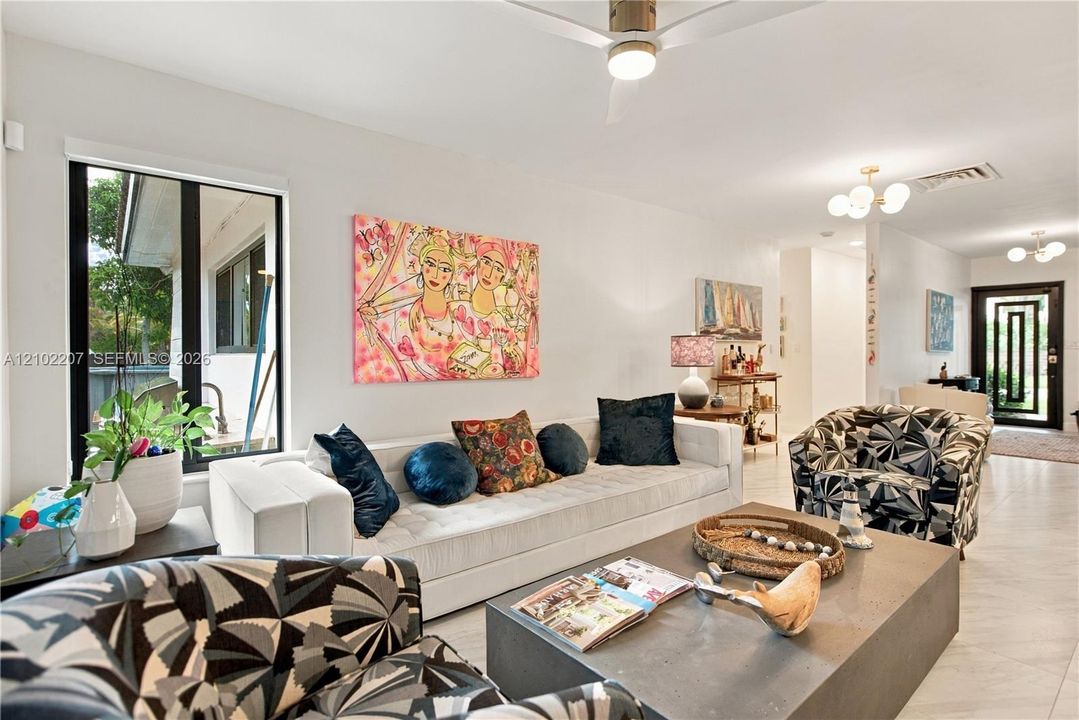En Renta: $12,000 (3 camas, 3 baños, 1804 Pies cuadrados)