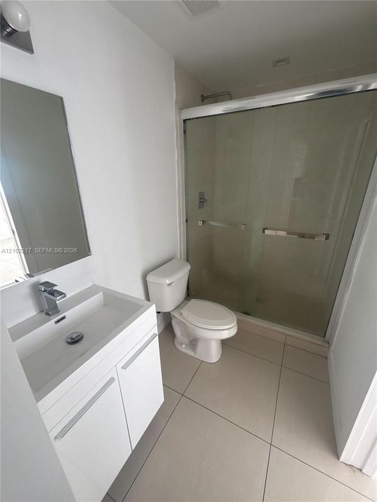 For Rent: $1,995 (2 beds, 1 baths, 550 Square Feet)