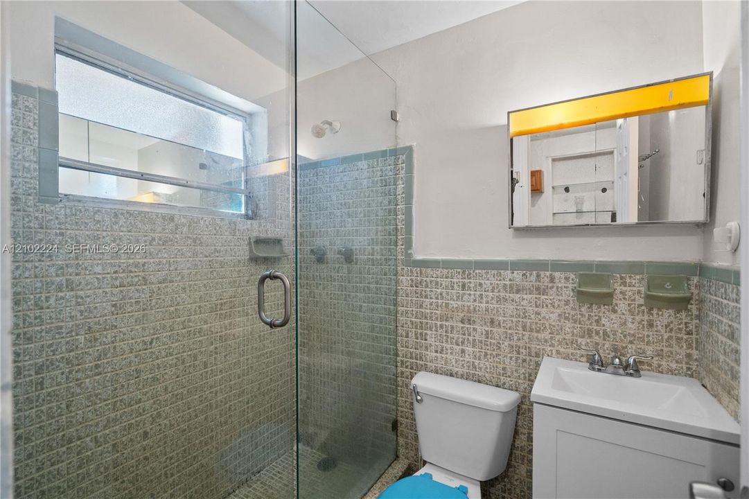 En Venta: $569,999 (4 camas, 3 baños, 1897 Pies cuadrados)