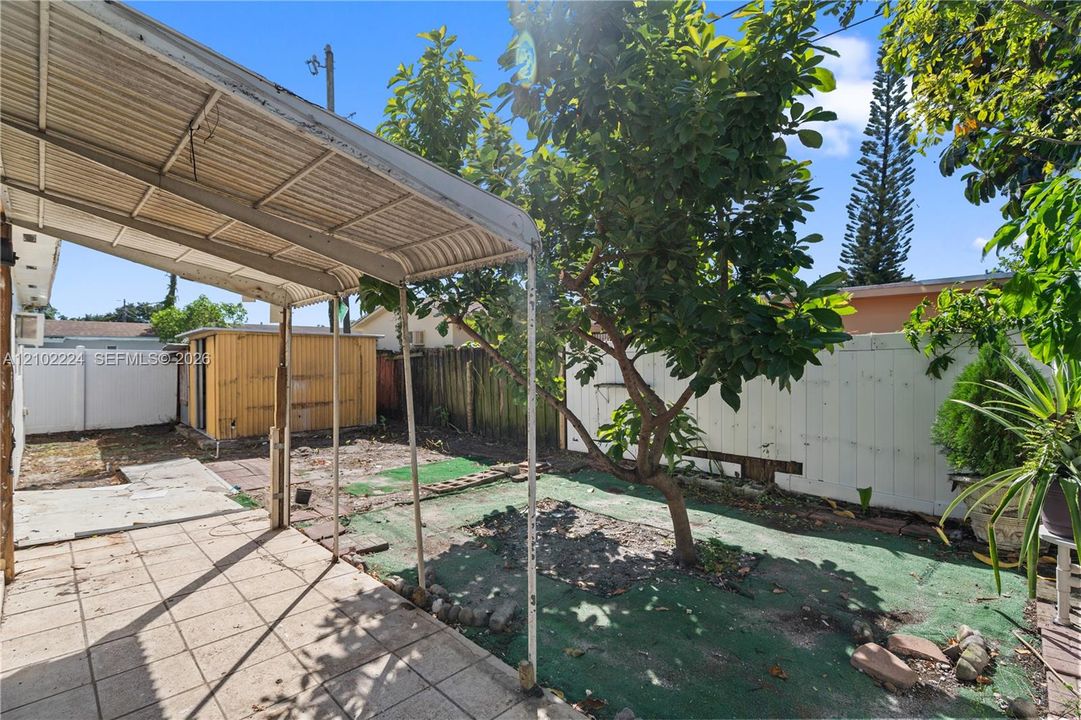 En Venta: $569,999 (4 camas, 3 baños, 1897 Pies cuadrados)