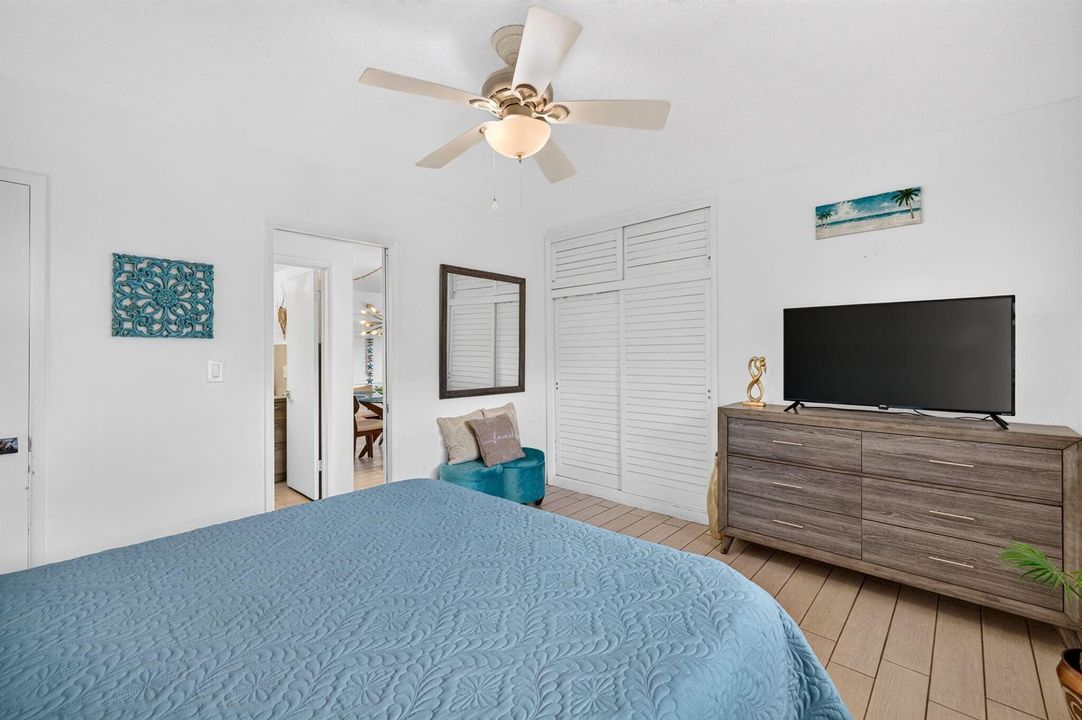 24-web-or-mls-699A8671