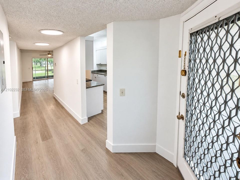 В аренду: $2,200 (2 спален, 2 ванн, 1190 Квадратных фут)