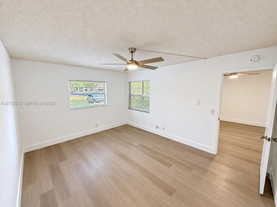 В аренду: $2,200 (2 спален, 2 ванн, 1190 Квадратных фут)