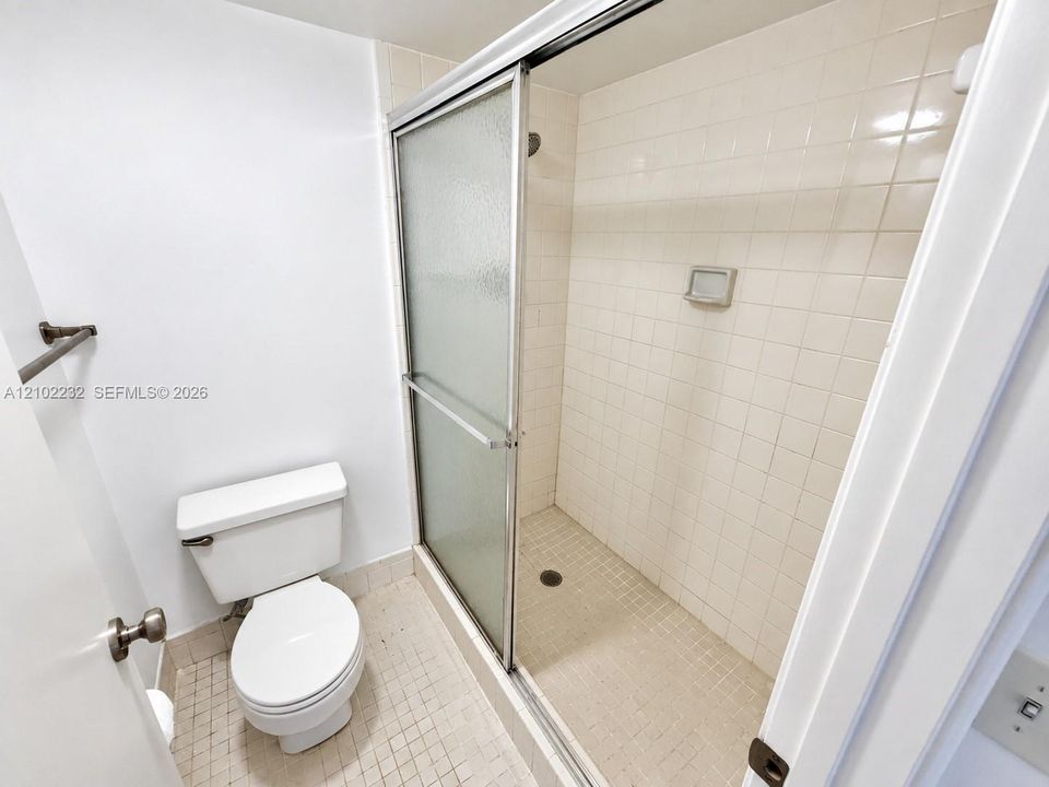 В аренду: $2,200 (2 спален, 2 ванн, 1190 Квадратных фут)