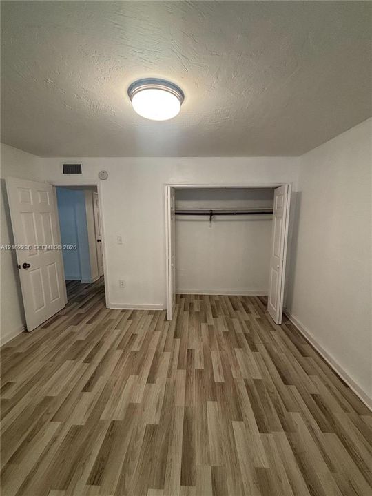 В аренду: $1,750 (2 спален, 1 ванн, 783 Квадратных фут)