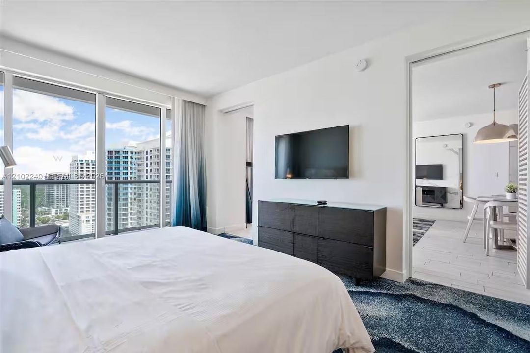 Activo con contrato: $750,000 (2 camas, 2 baños, 1176 Pies cuadrados)