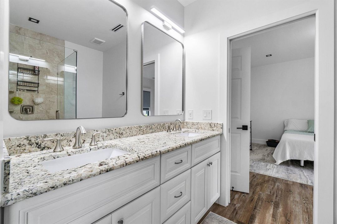 Bathroom #2