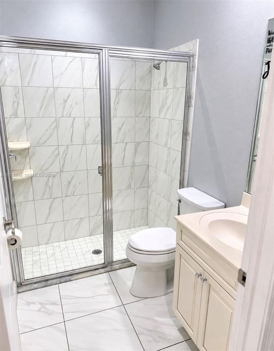 En Renta: $3,400 (6 camas, 4 baños, 3628 Pies cuadrados)
