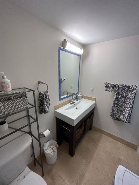 В аренду: $2,750 (1 спален, 1 ванн, 737 Квадратных фут)