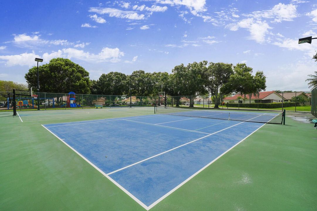 Community Tennis Courts