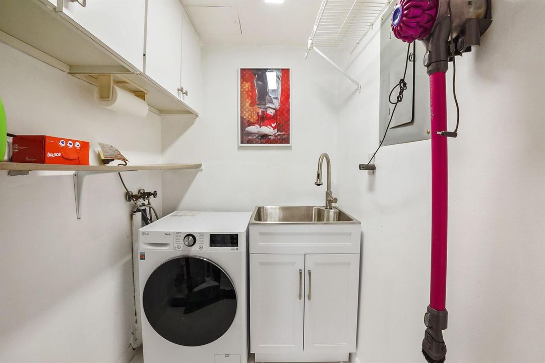LAUNDRY