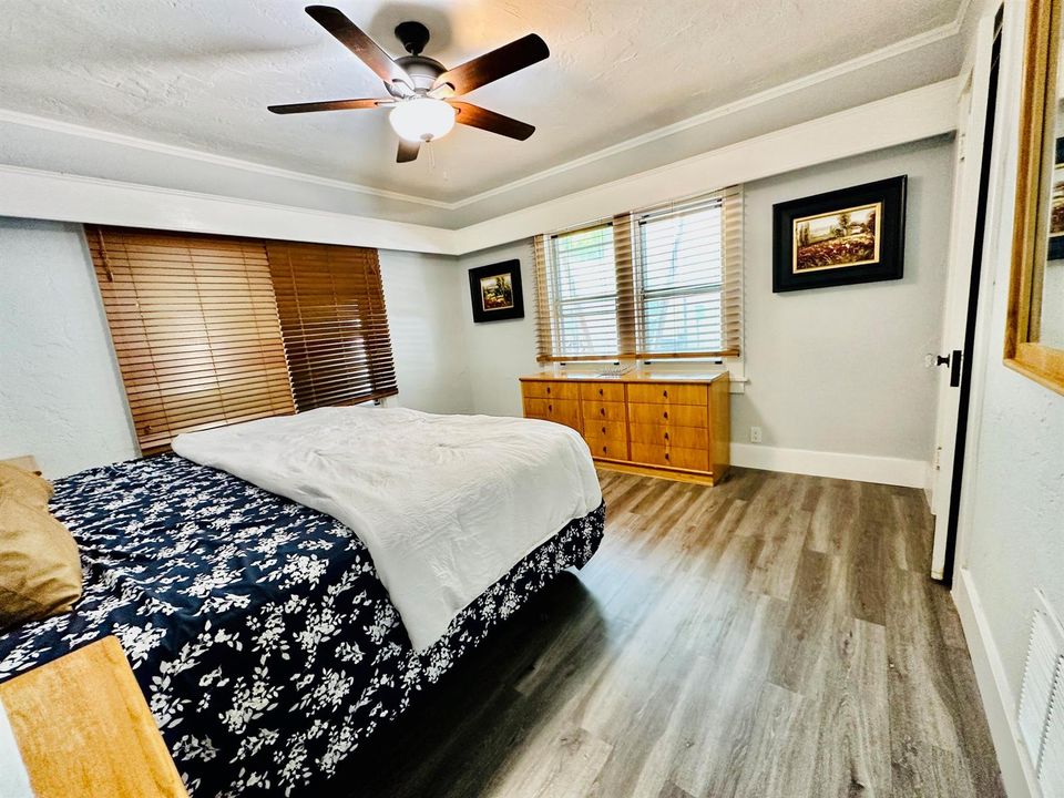 BR 1 King Bed