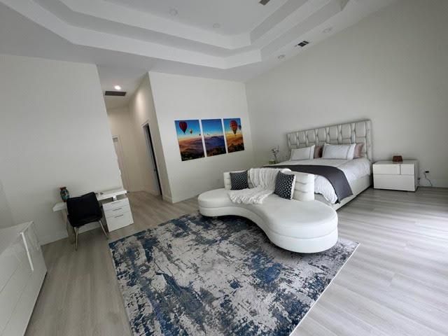 Master Bed 3